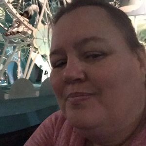 Meet your Posher, Tonya